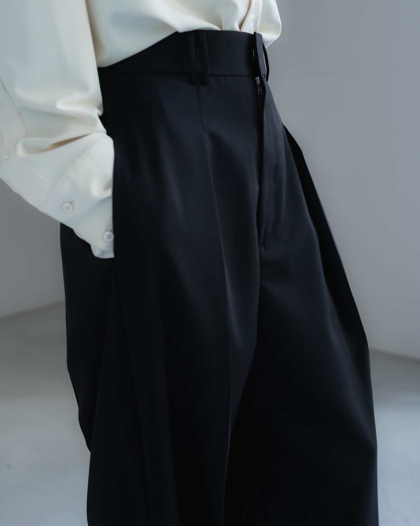 pre order / Altema pants (black)