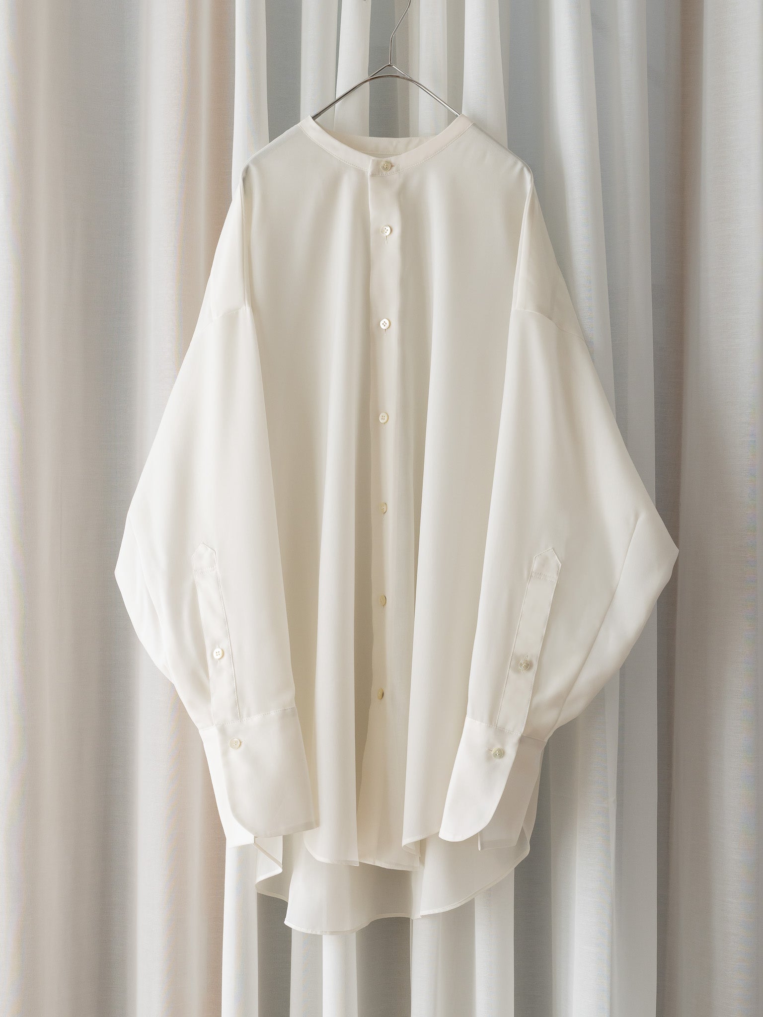 calm air shirt(white) – the phos.online