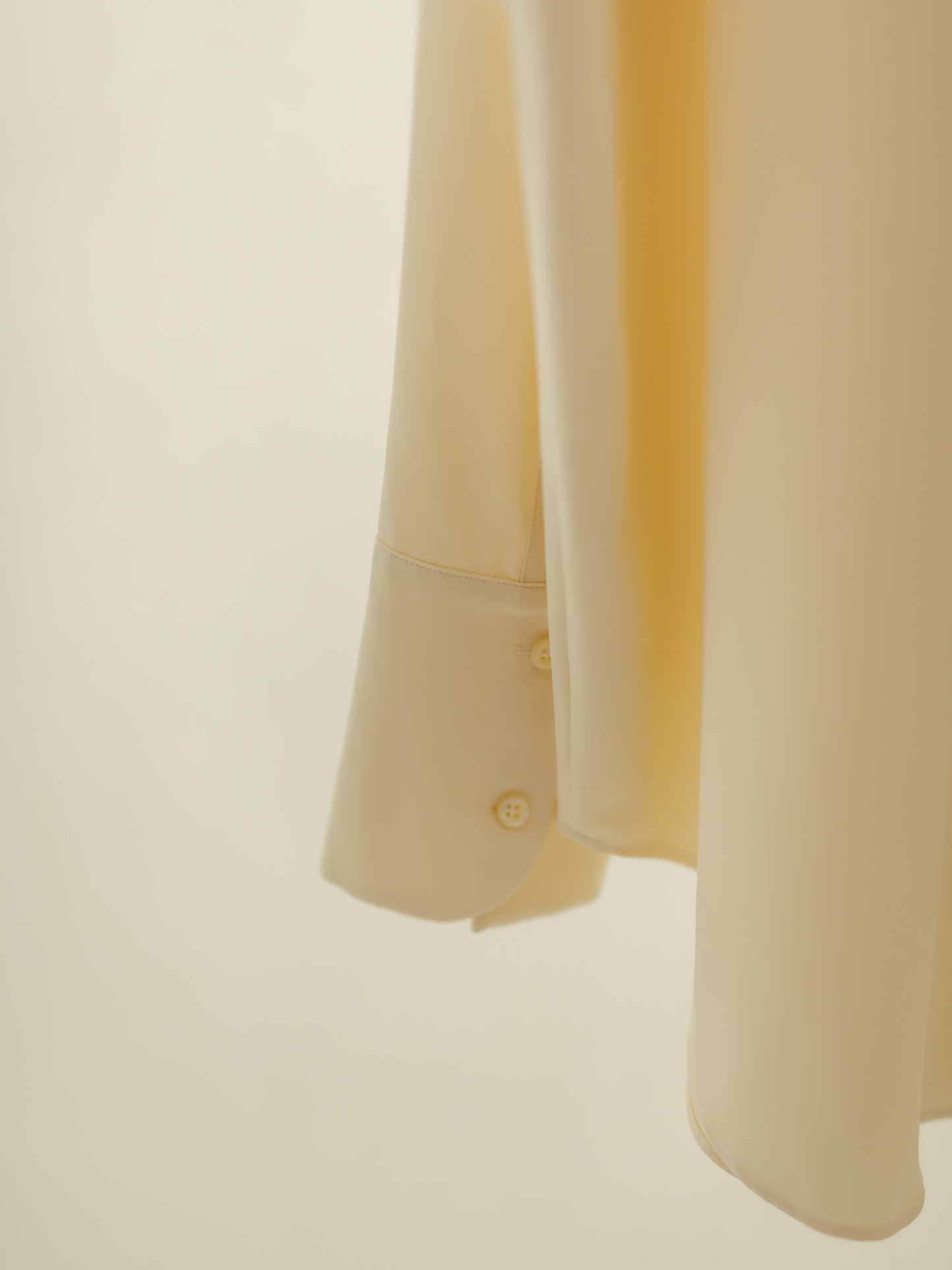 long sleeve shirt (white)