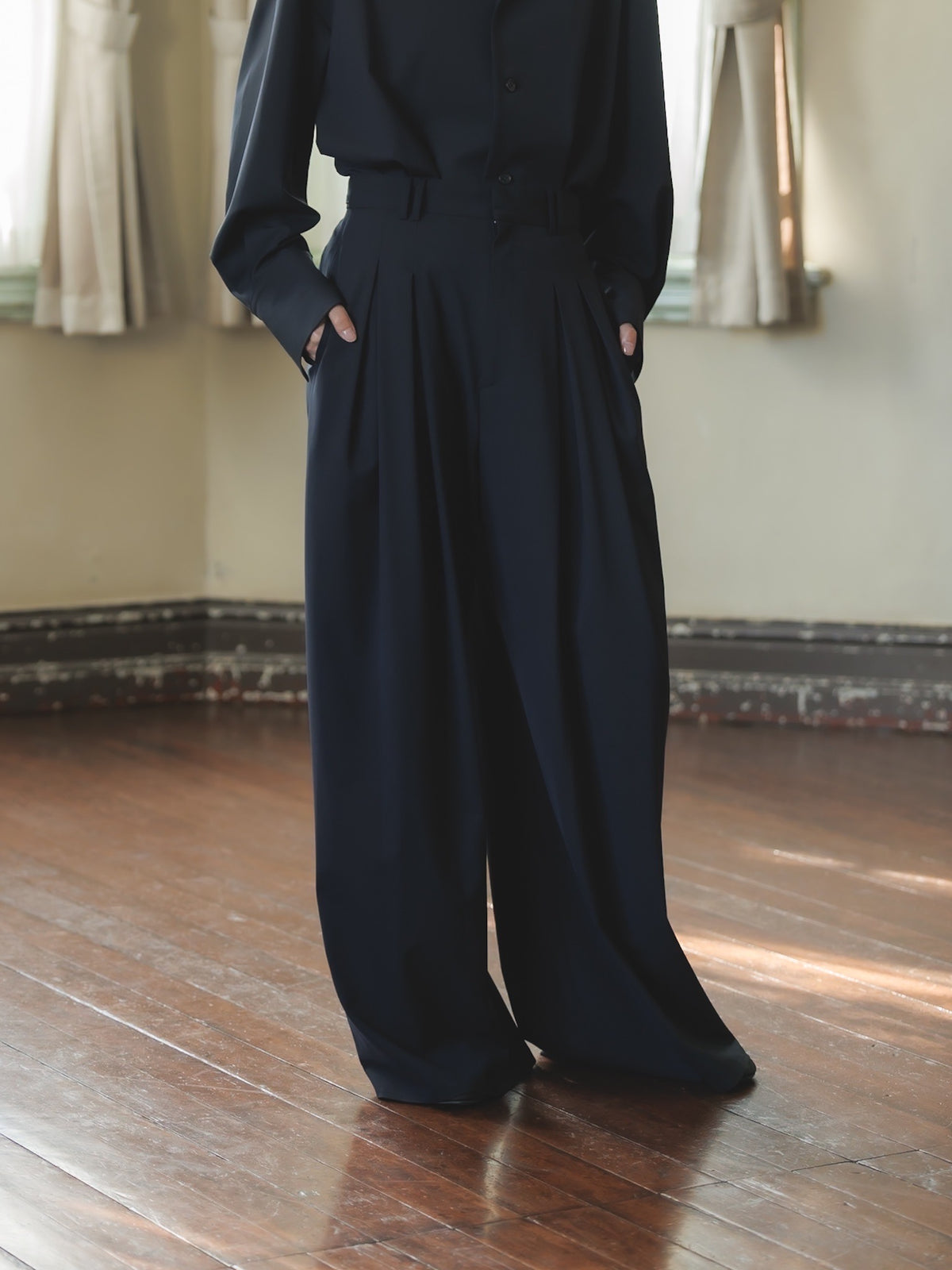 2tuck so wide pants (navy)