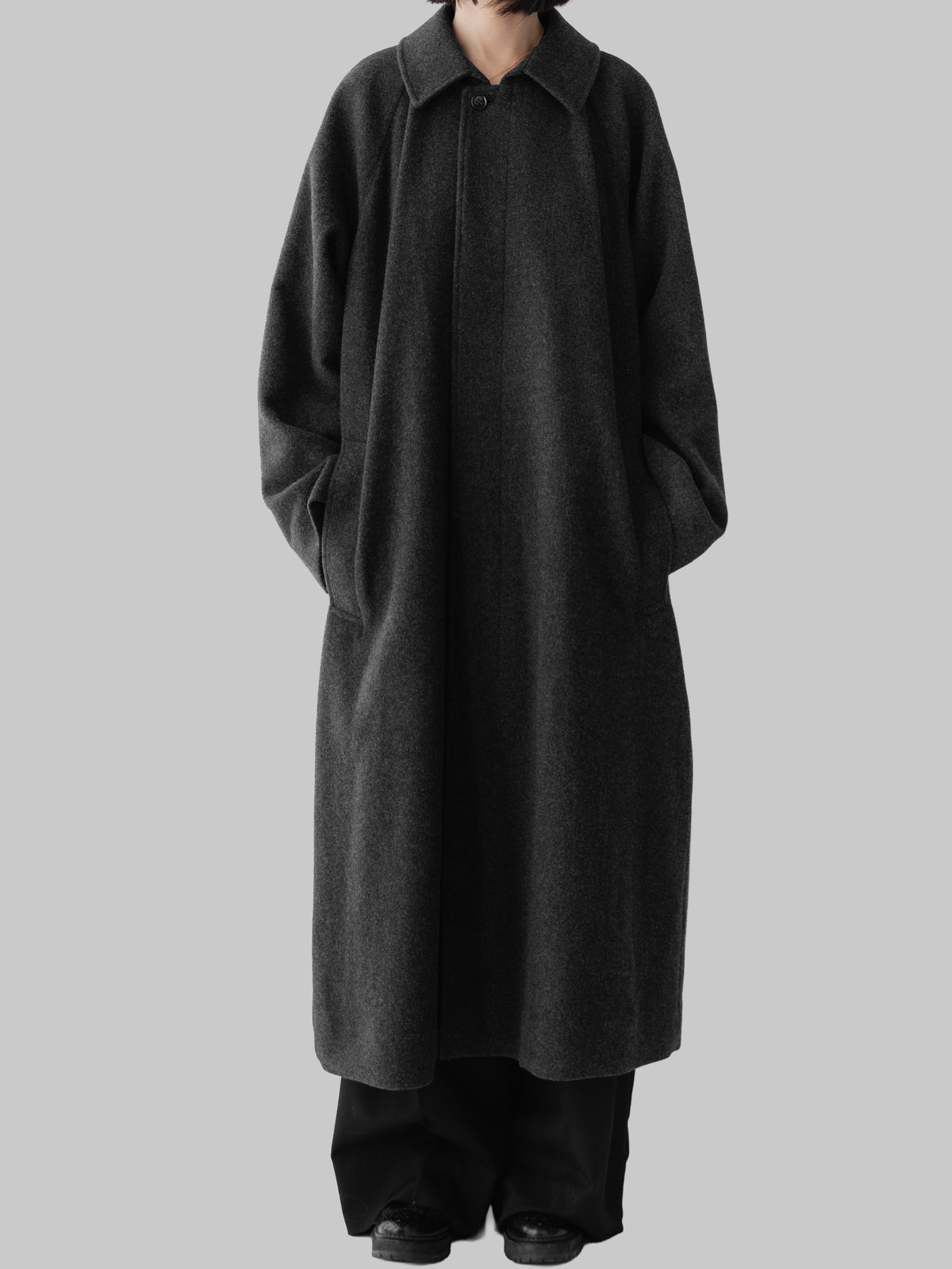 【pre order】Balmacaan coat (charcoal)