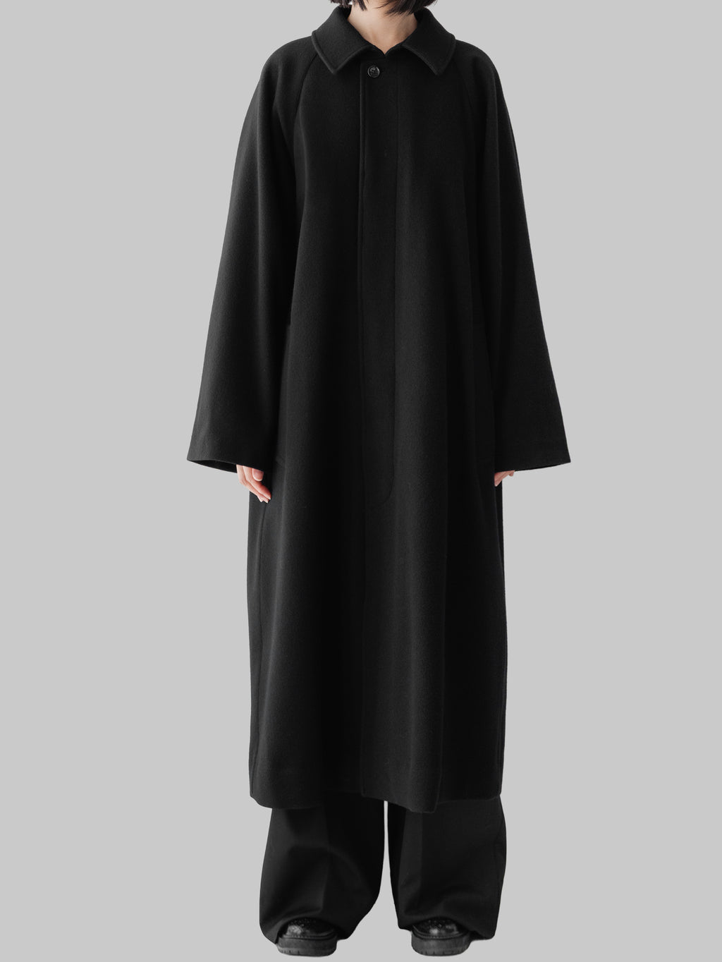 【pre order】Balmacaan coat (black)
