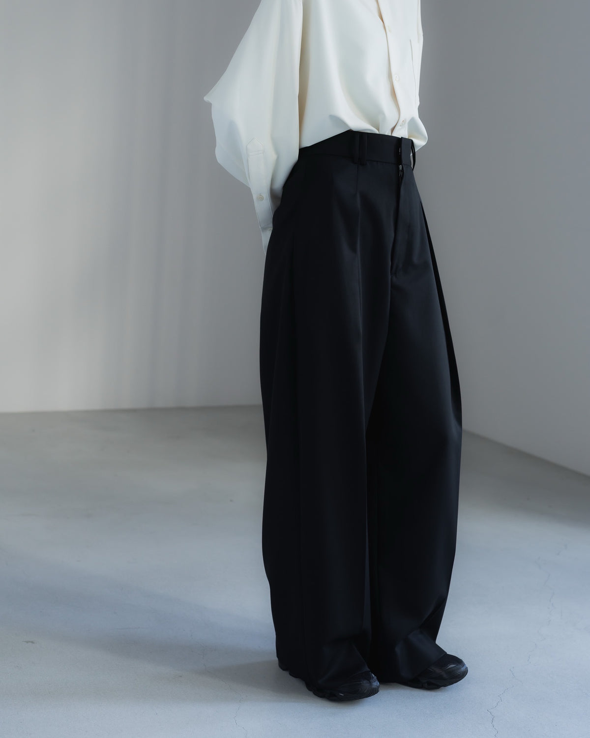 Altema pants (black)