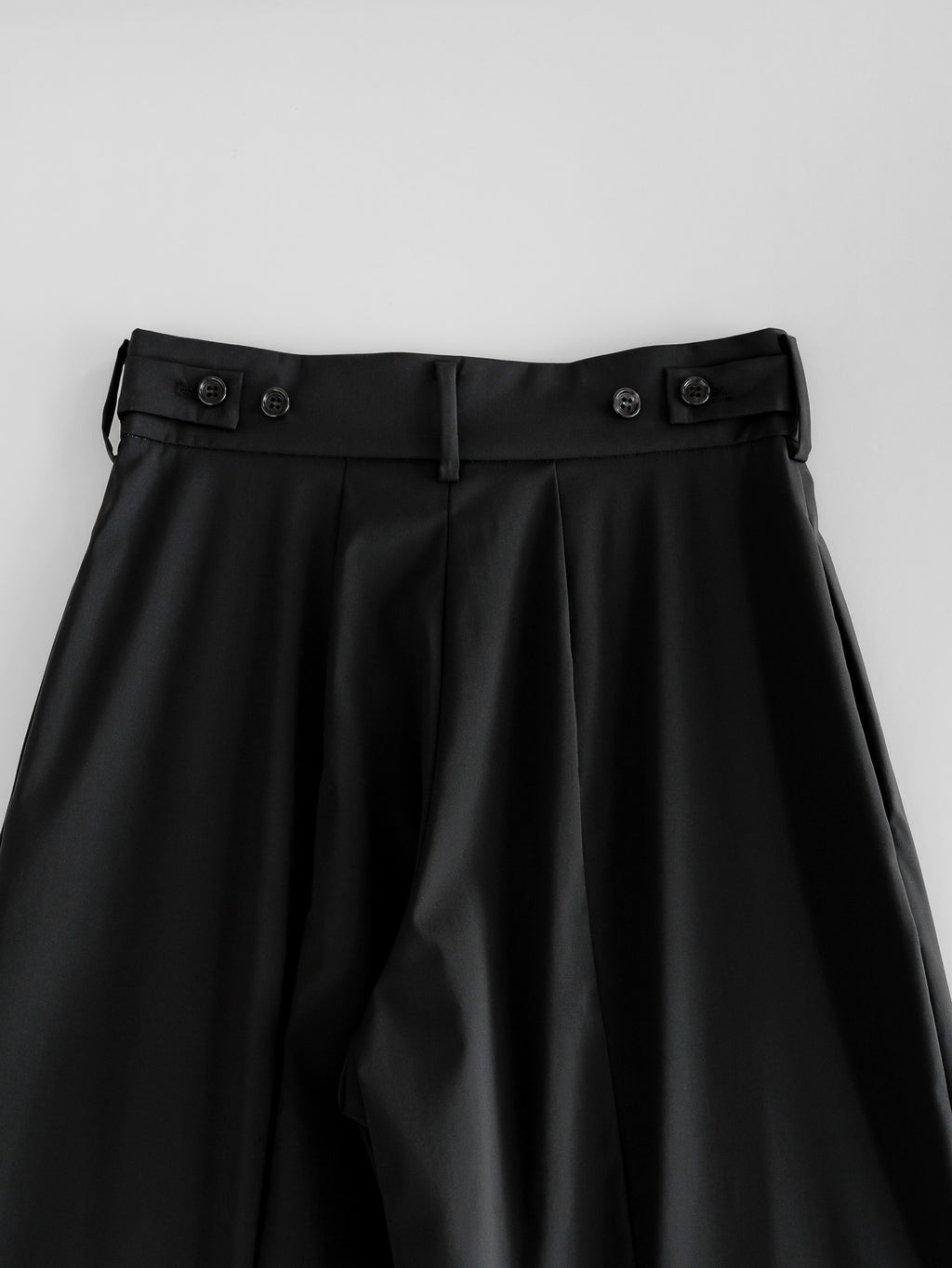 wide pants