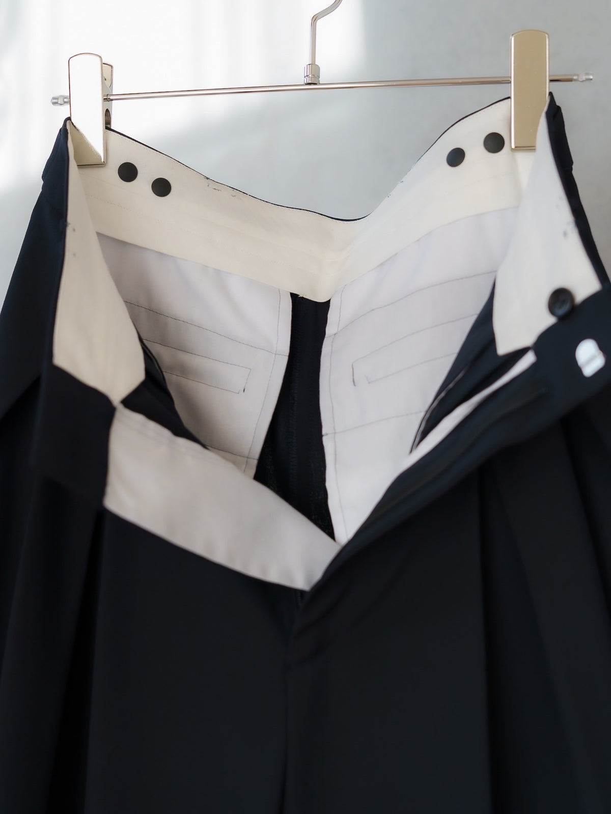 2-tuck so-wide pants (navy)
