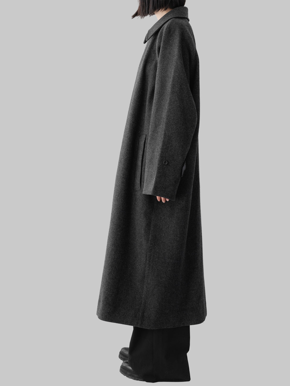 【pre order】Balmacaan coat (charcoal)