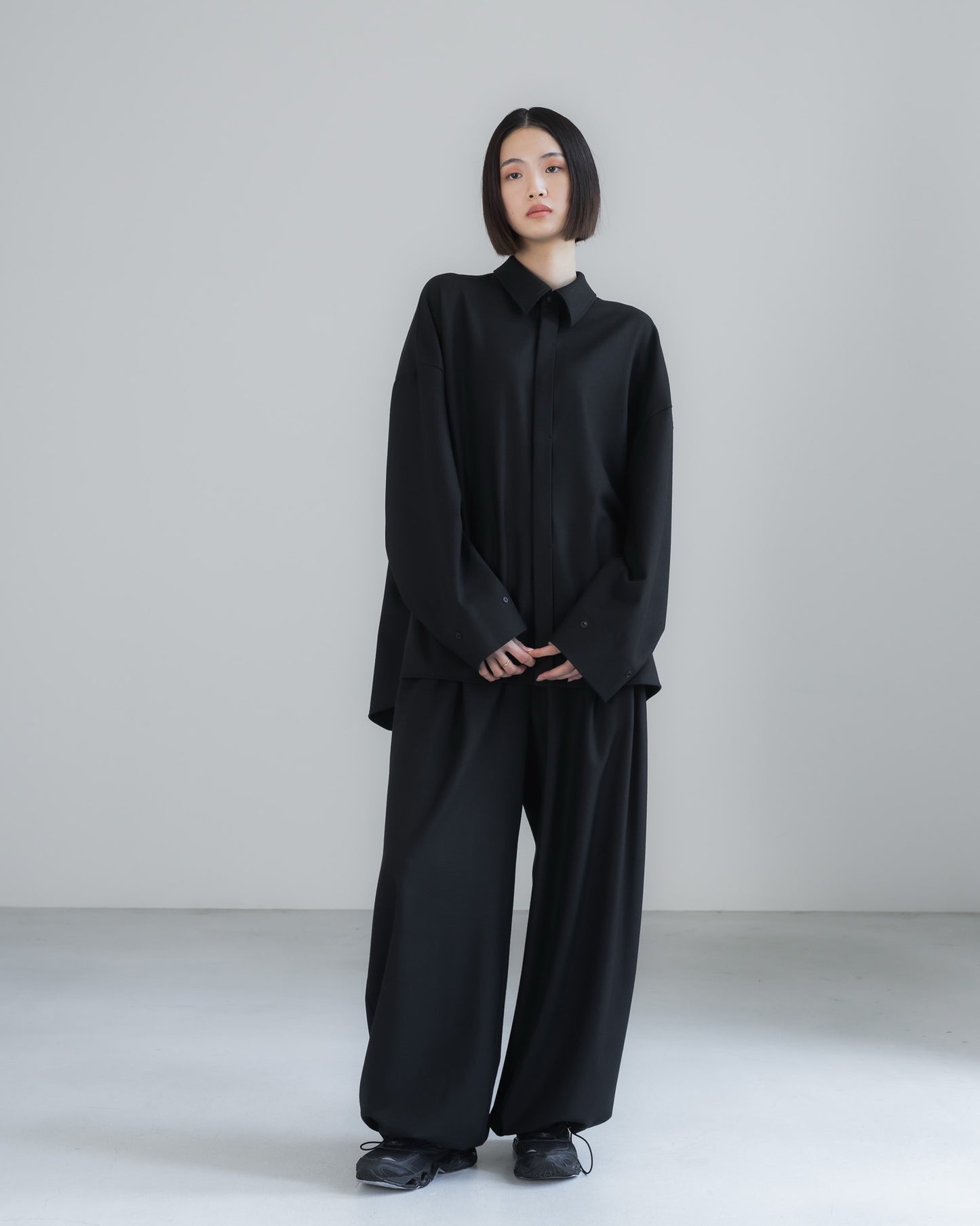 pre order / double brushed shirt (black)