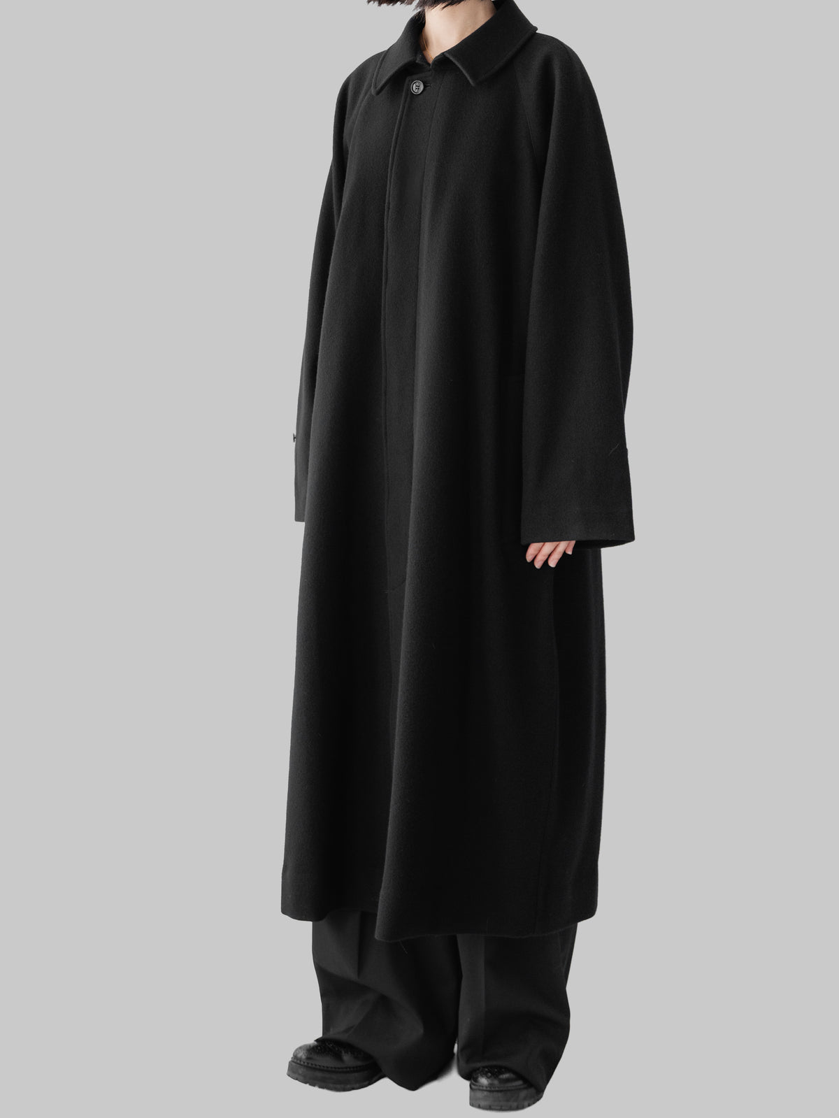 【pre order】Balmacaan coat (black)