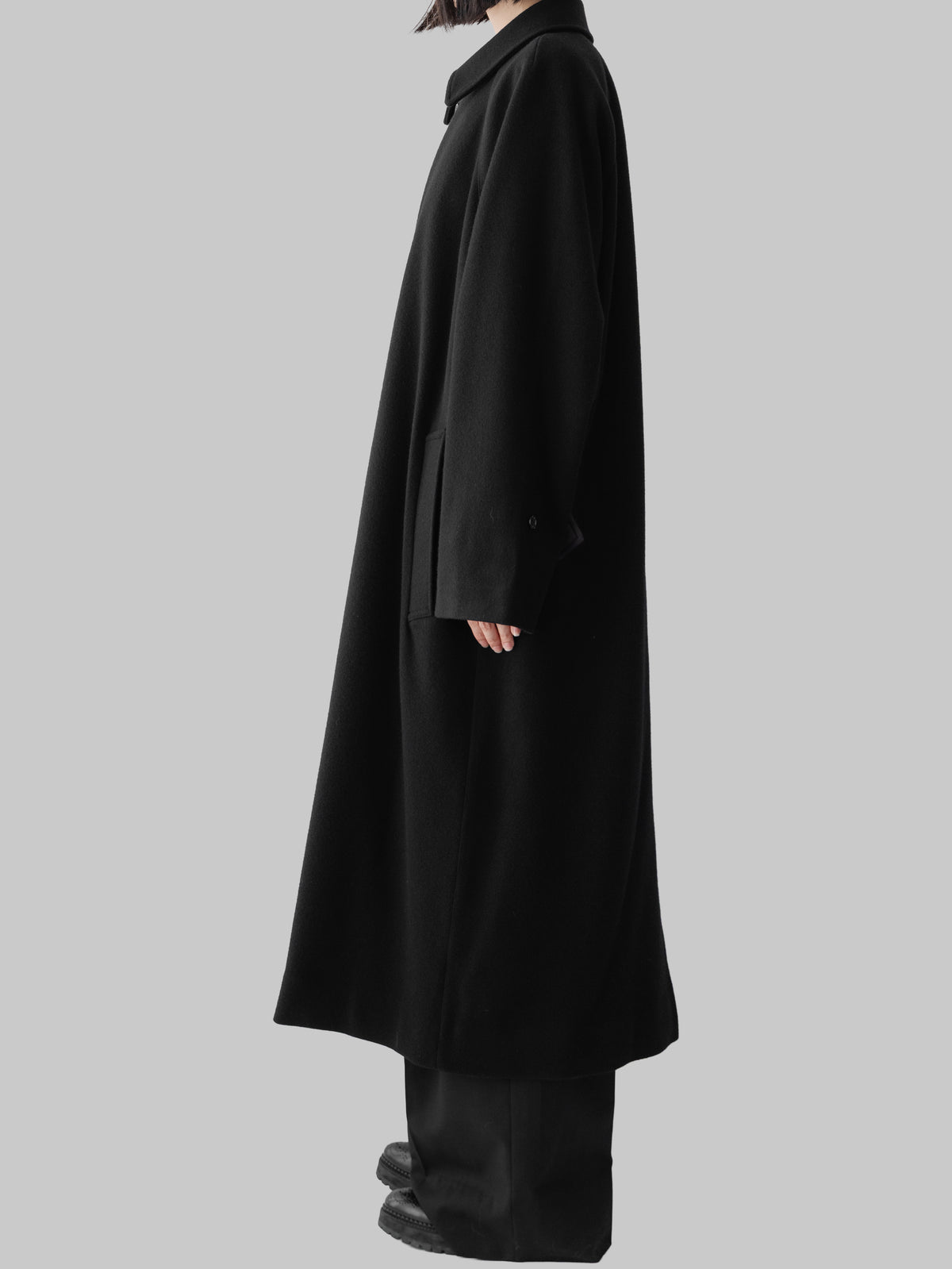 【pre order】Balmacaan coat (black)