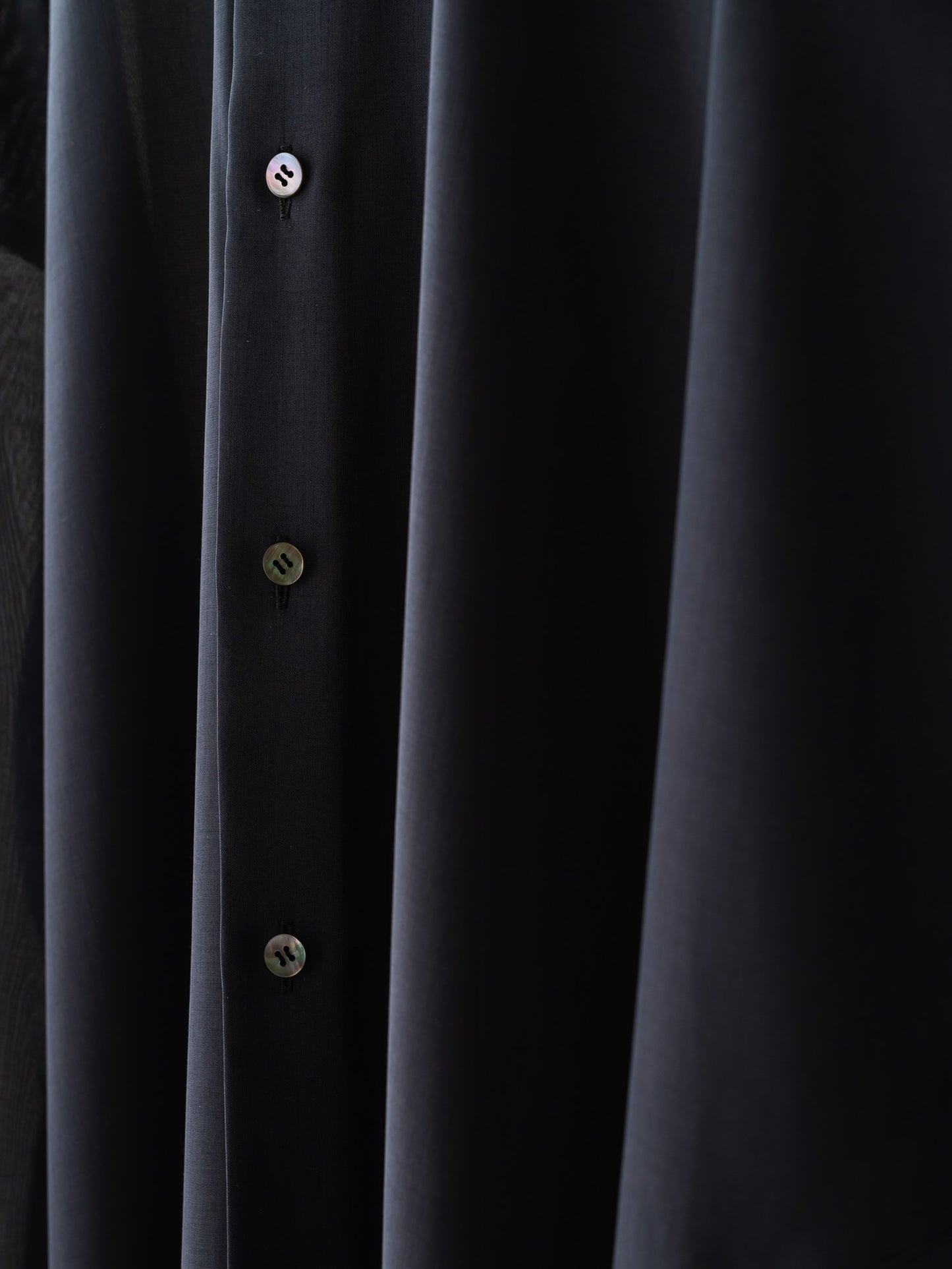 pre order / calm air shirt(navy)