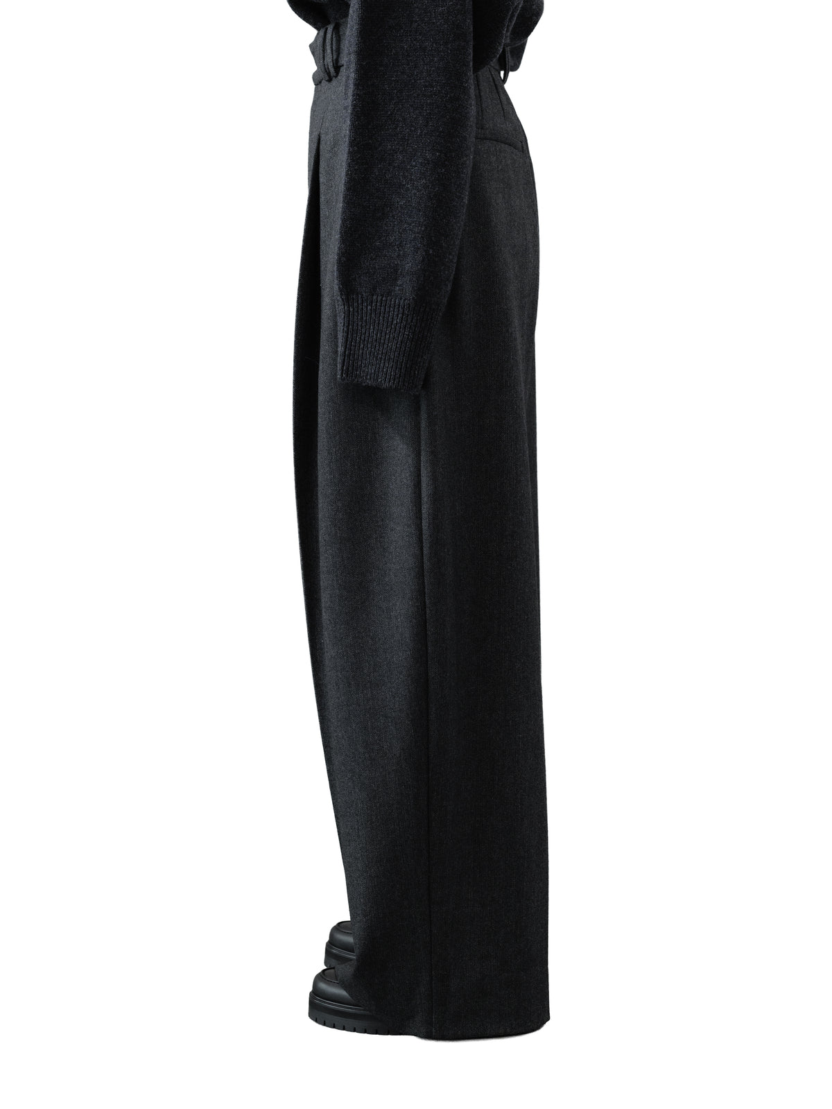 【pre order】Altema pants -herringbone-